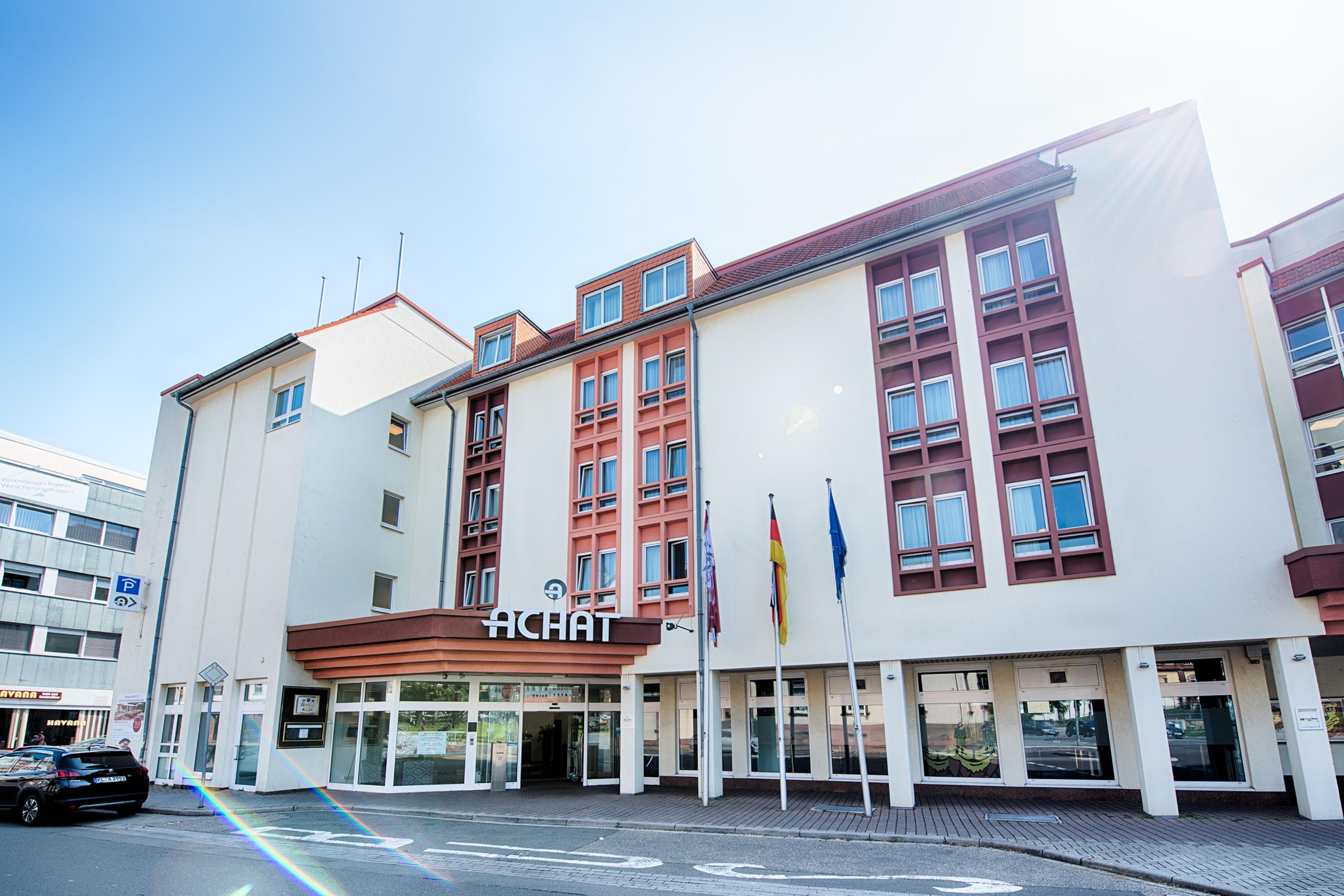 Achat Hotel Neustadt an der Weinstraße Екстериор снимка