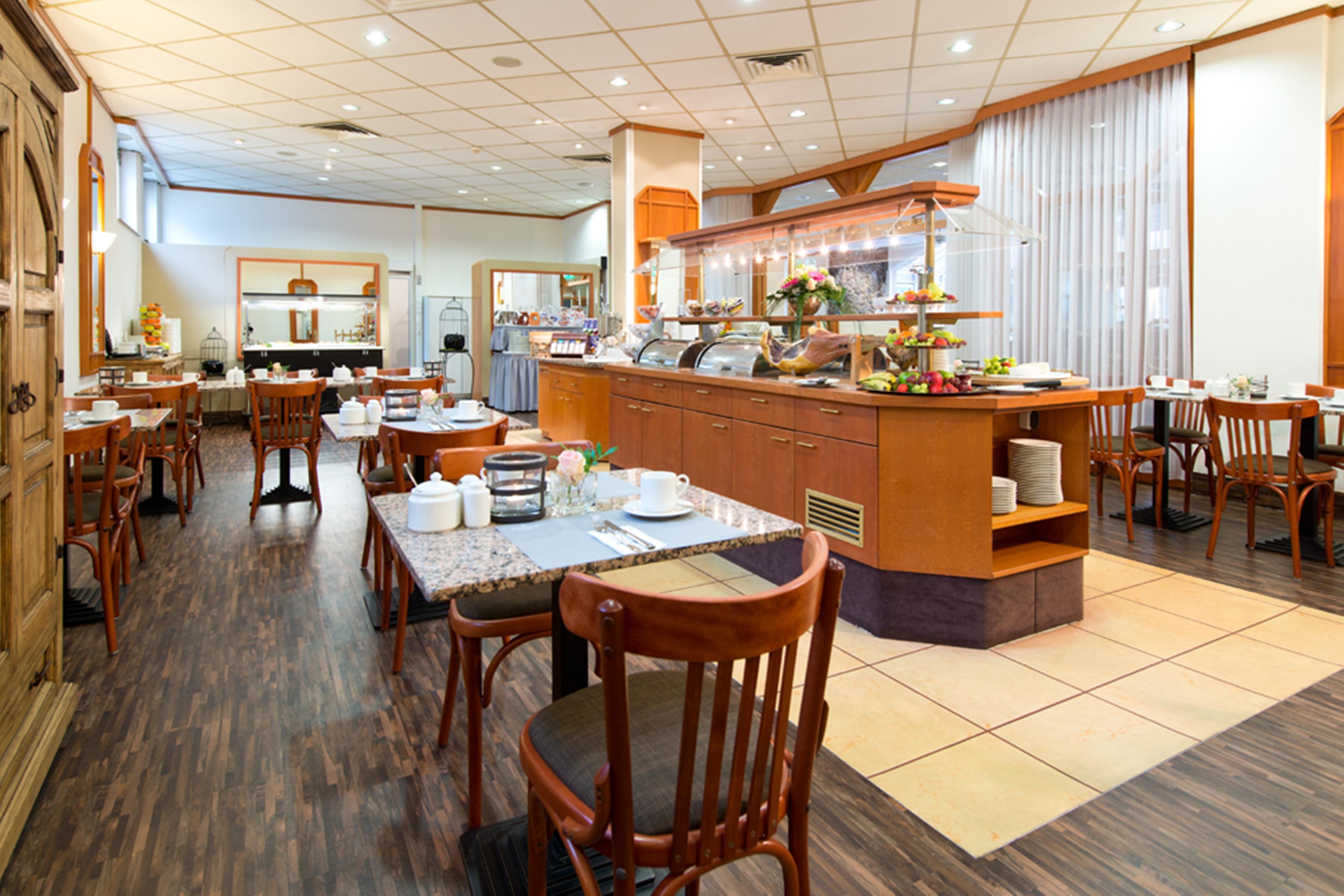 Achat Hotel Neustadt an der Weinstraße Екстериор снимка