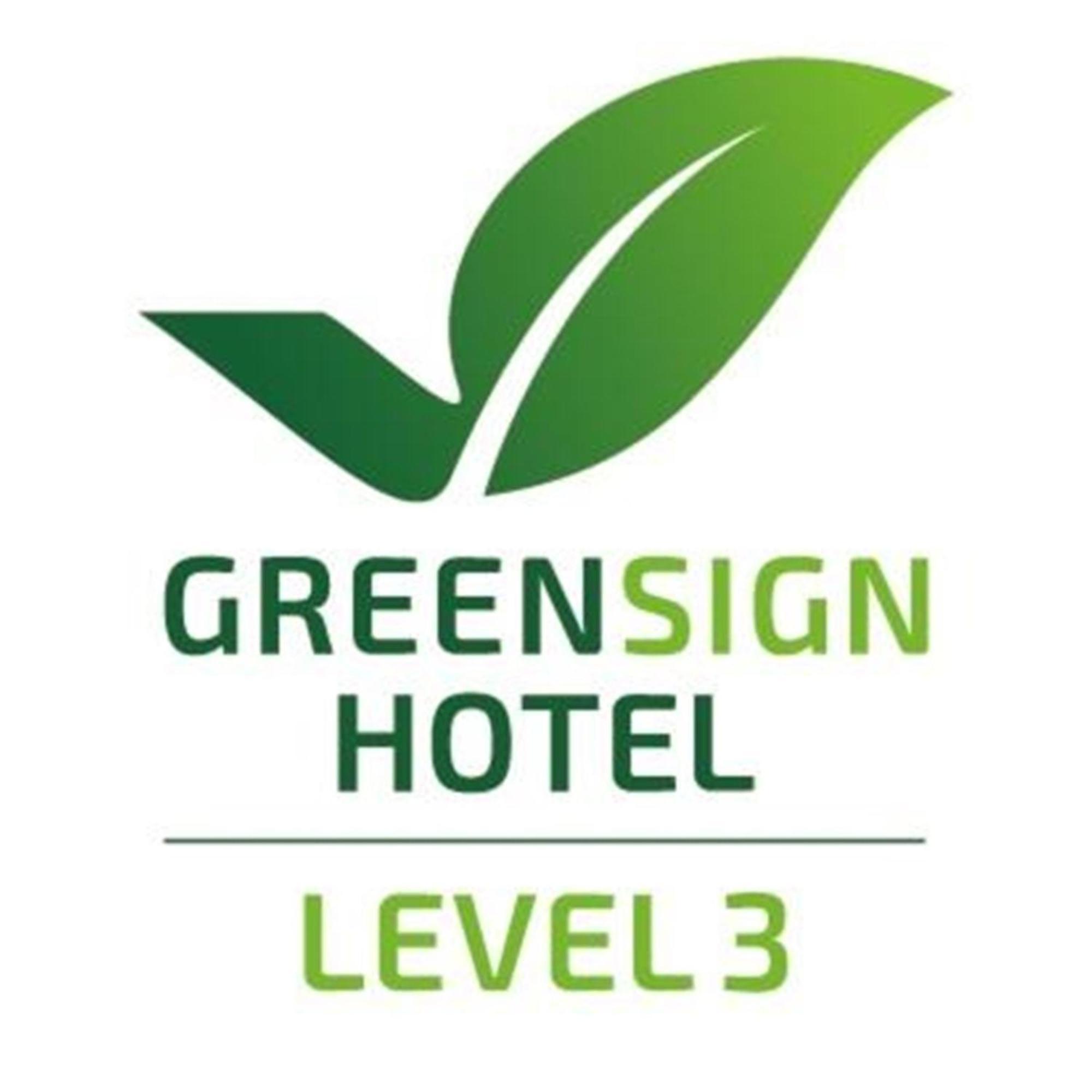 Achat Hotel Neustadt an der Weinstraße Екстериор снимка